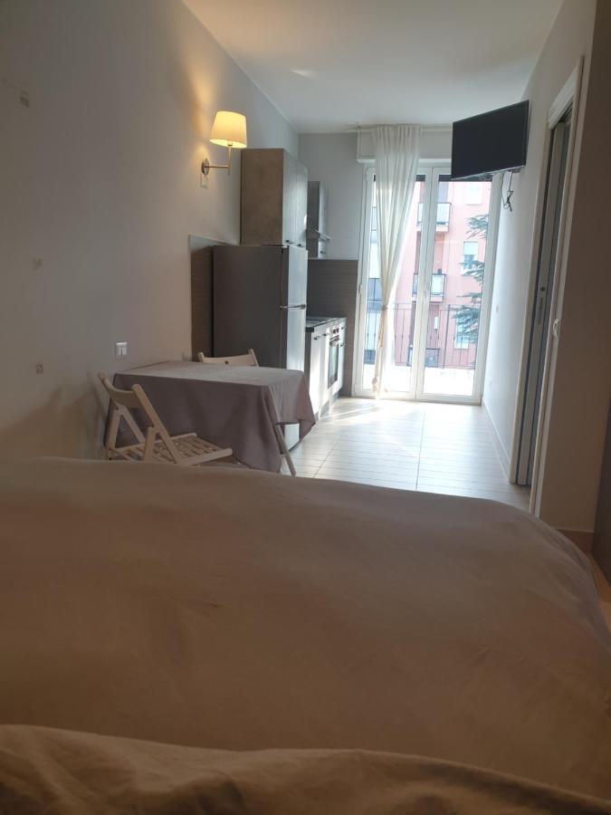 Michelangelo Apartments Кормано Экстерьер фото